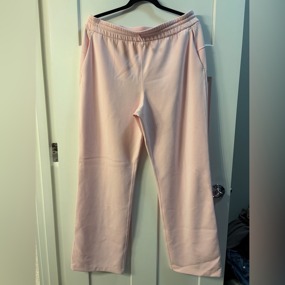 Lululemon softstreme pants strawberry milkshake 12